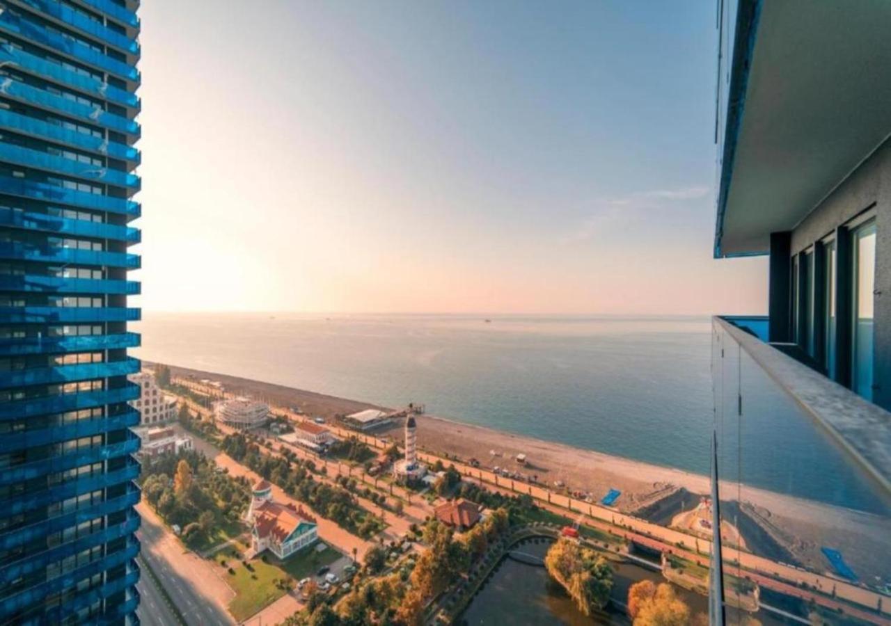 Orbi City Luxury Suite Batumi Luaran gambar