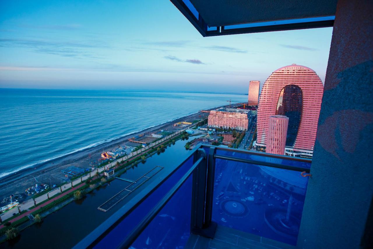 Orbi City Luxury Suite Batumi Luaran gambar