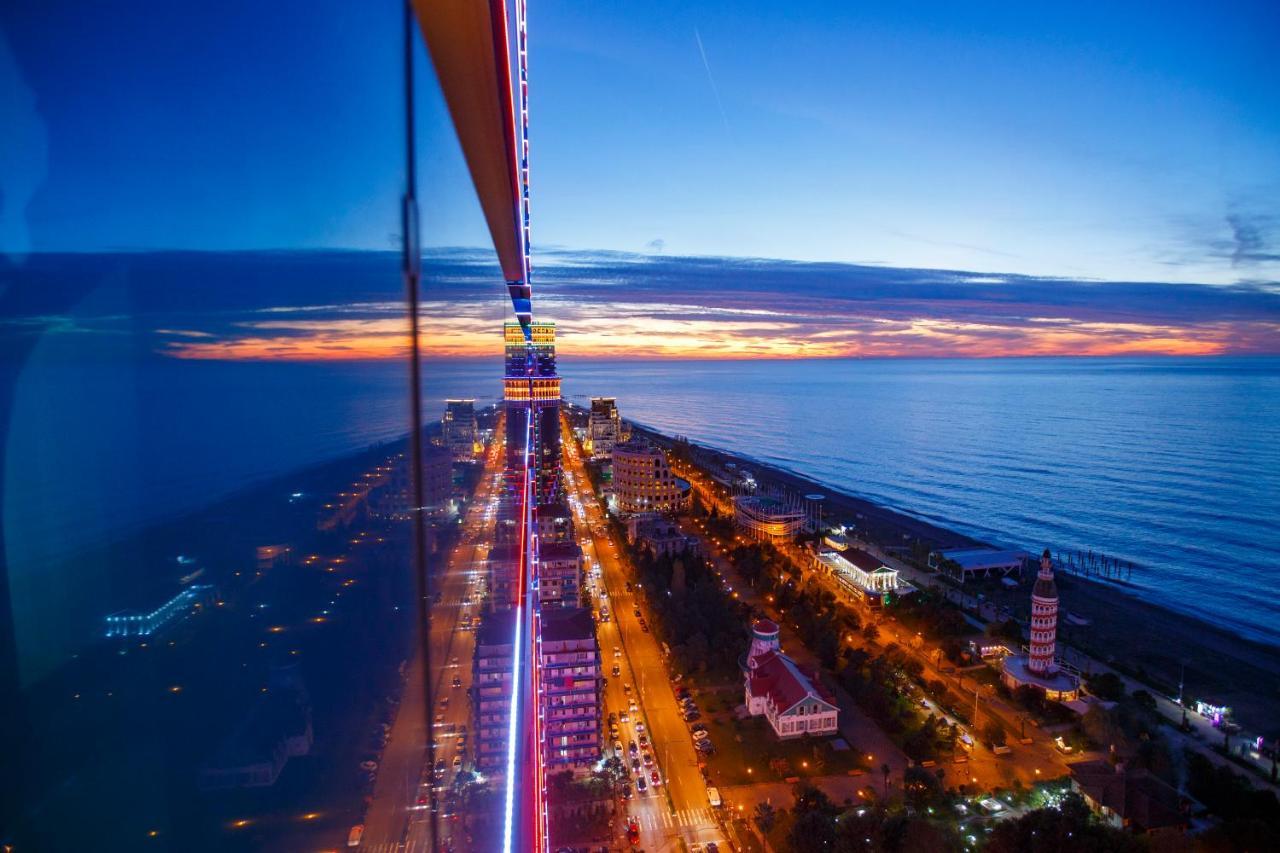 Orbi City Luxury Suite Batumi Luaran gambar