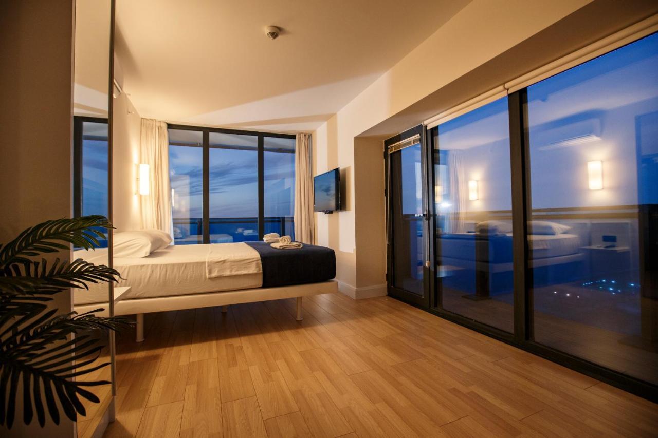 Orbi City Luxury Suite Batumi Luaran gambar