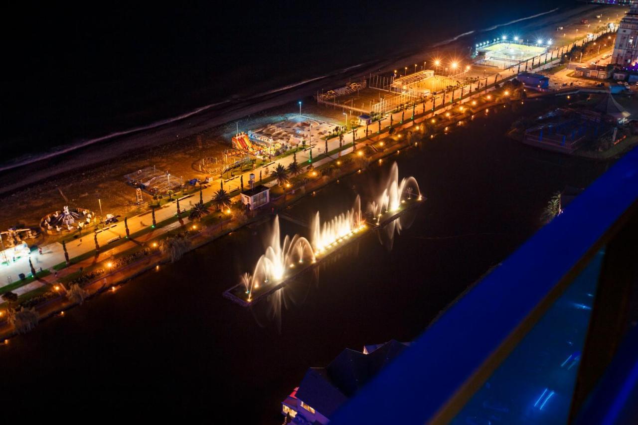Orbi City Luxury Suite Batumi Luaran gambar
