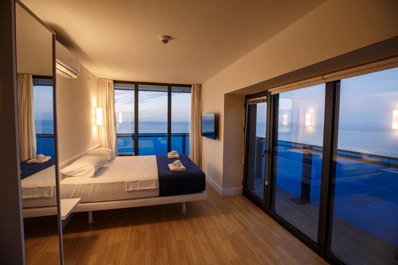 Orbi City Luxury Suite Batumi Luaran gambar