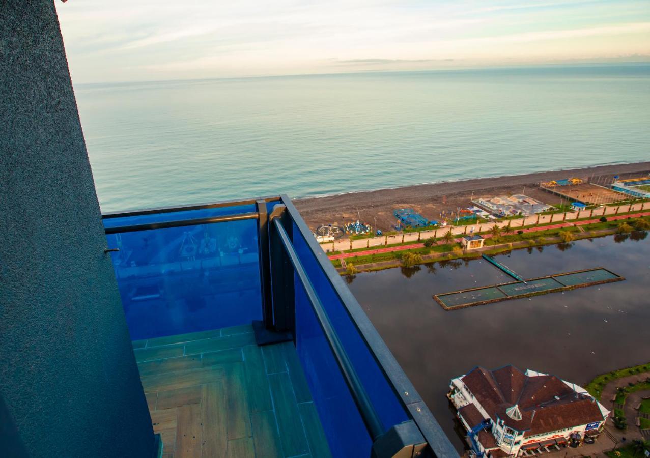 Orbi City Luxury Suite Batumi Luaran gambar