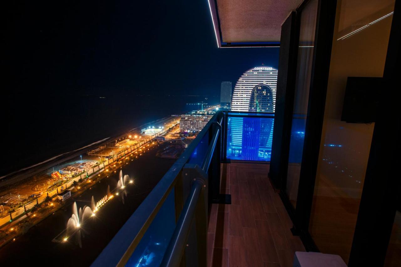 Orbi City Luxury Suite Batumi Luaran gambar