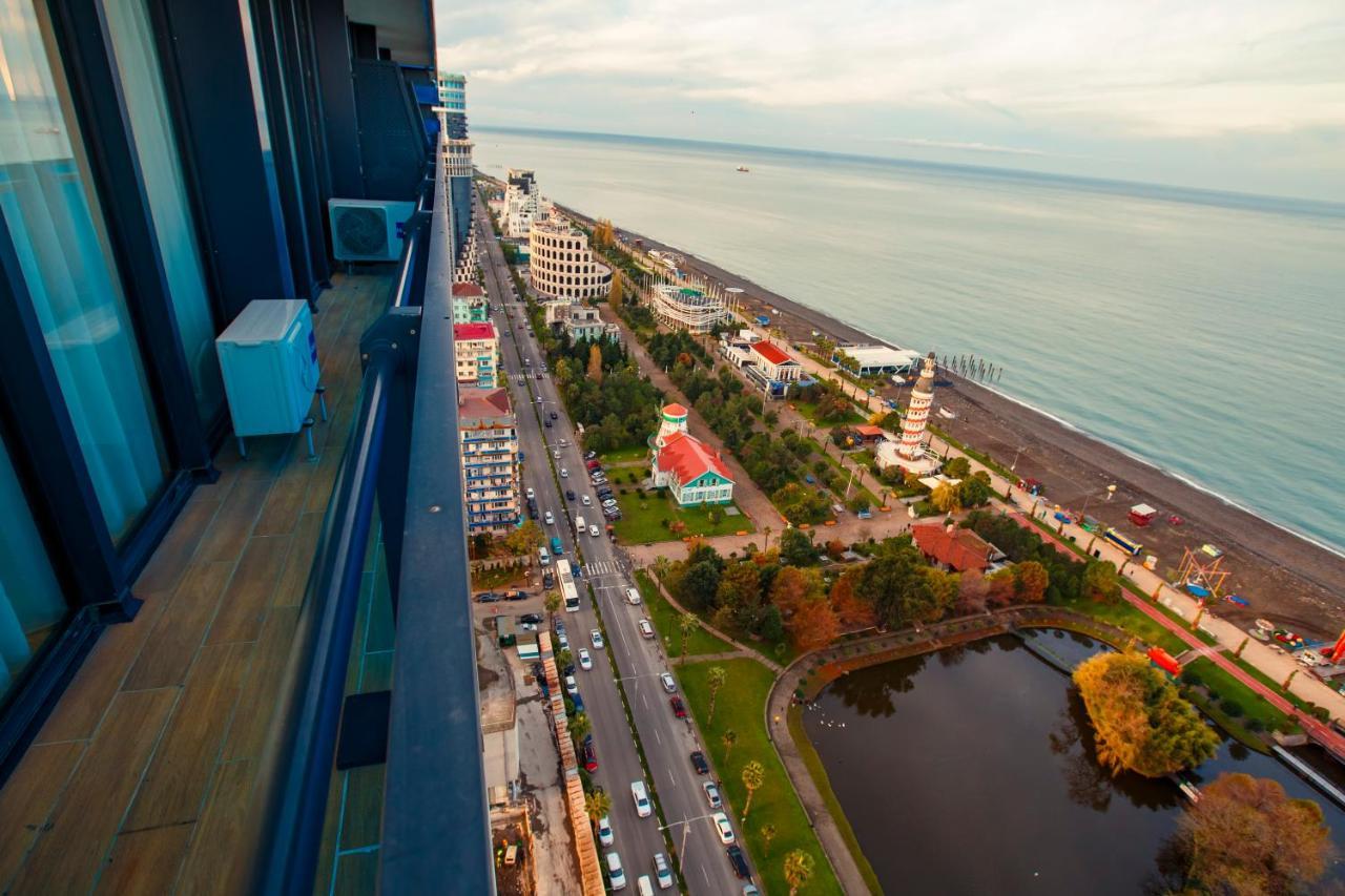 Orbi City Luxury Suite Batumi Luaran gambar