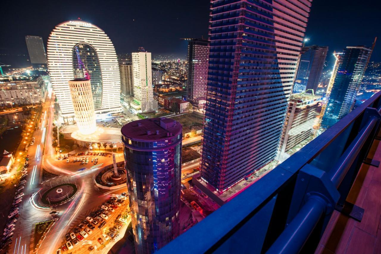 Orbi City Luxury Suite Batumi Luaran gambar