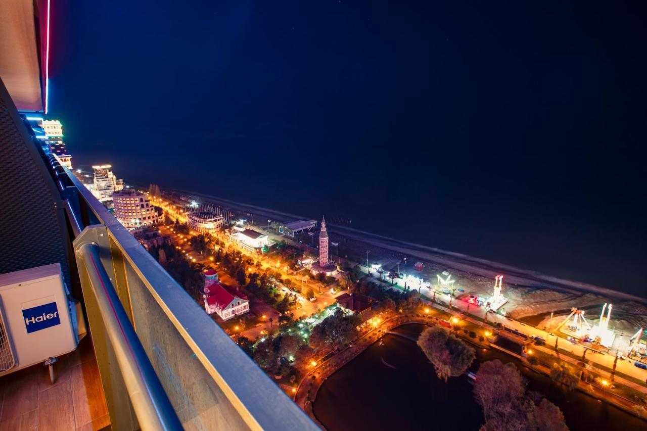 Orbi City Luxury Suite Batumi Luaran gambar