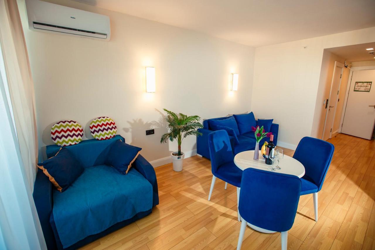 Orbi City Luxury Suite Batumi Luaran gambar